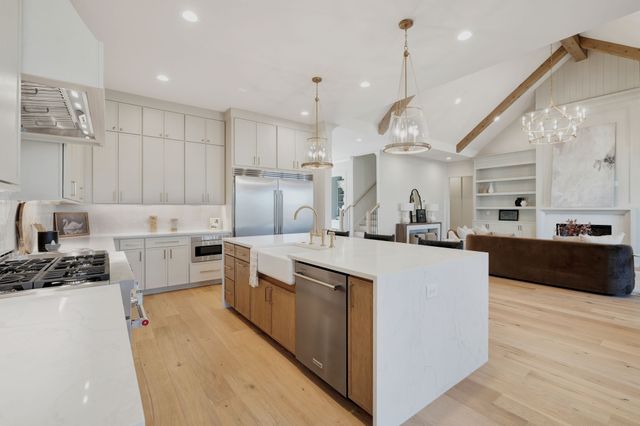 4821 Woodrow Pl, Arrington, TN 37014