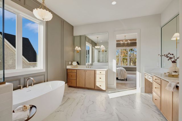 4821 Woodrow Pl, Arrington, TN 37014