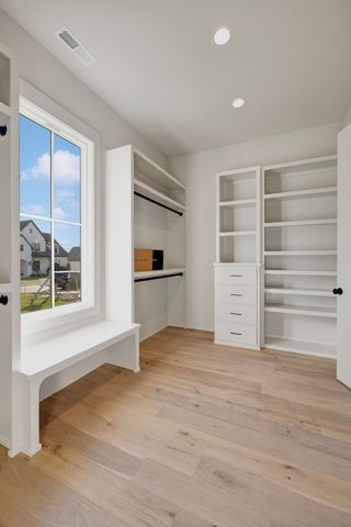 4821 Woodrow Pl, Arrington, TN 37014