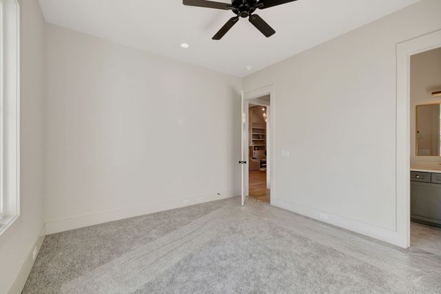 4821 Woodrow Pl, Arrington, TN 37014