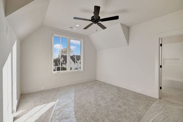 4821 Woodrow Pl, Arrington, TN 37014