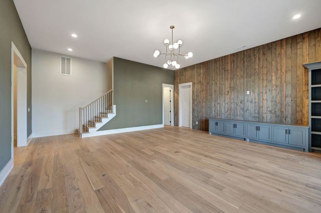 4821 Woodrow Pl, Arrington, TN 37014