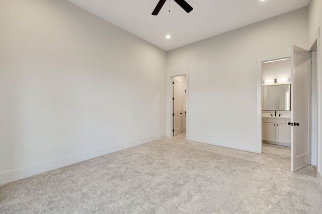 4821 Woodrow Pl, Arrington, TN 37014