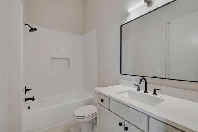 4821 Woodrow Pl, Arrington, TN 37014