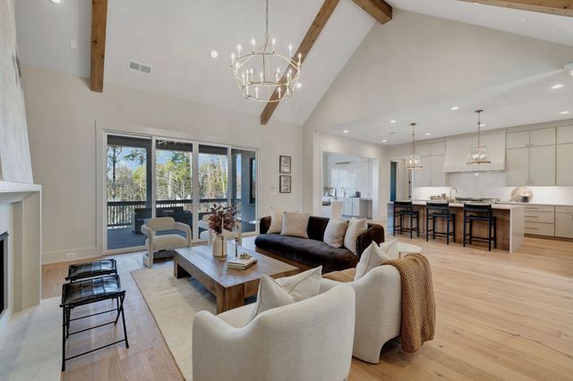 4821 Woodrow Pl, Arrington, TN 37014