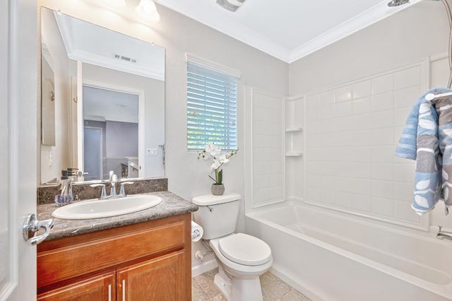 104 Rodin Ln, Folsom, CA 95630