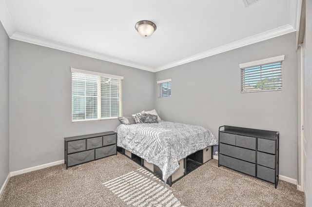 104 Rodin Ln, Folsom, CA 95630