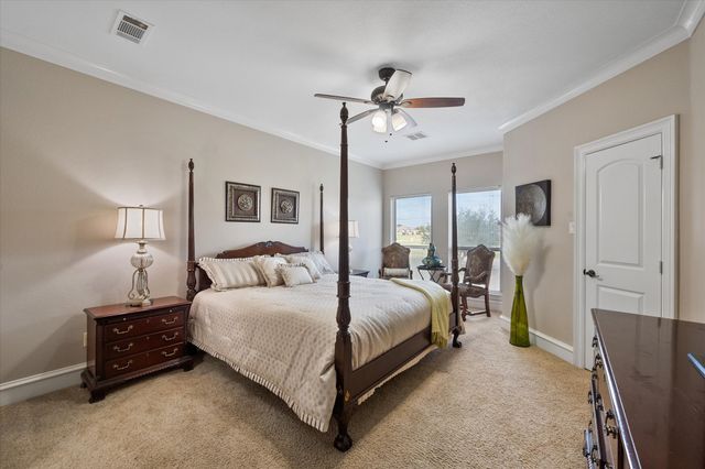 160 Steel Dust Drive, Red Oak, TX 75154