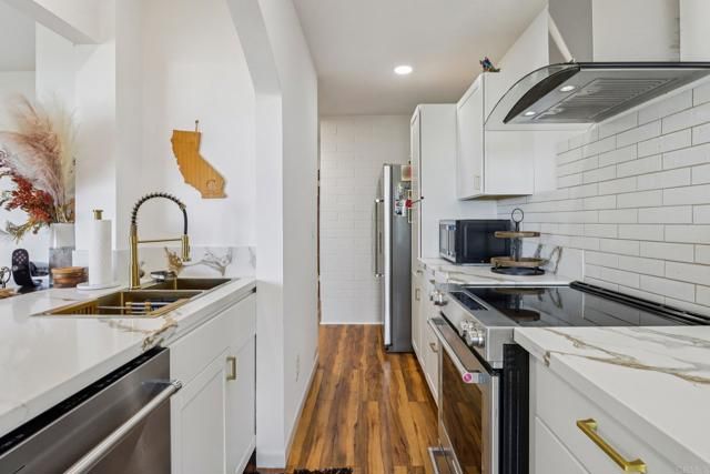 2068 Camino Culebra, Vista, CA 92084