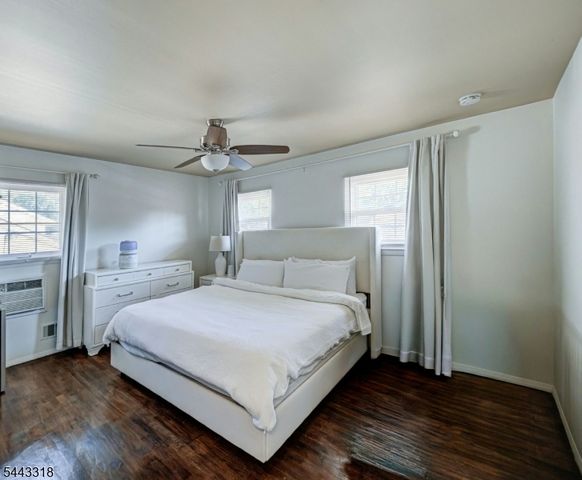 26 Demond Pl, Somerville Boro, NJ 08876