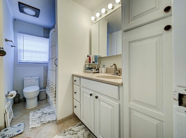 26 Demond Pl, Somerville Boro, NJ 08876
