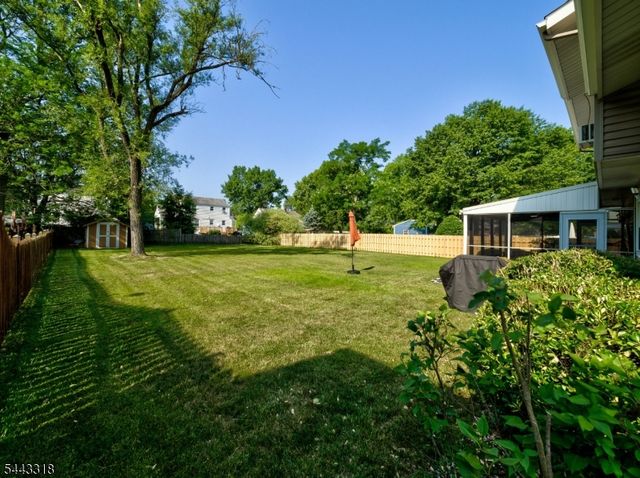 26 Demond Pl, Somerville Boro, NJ 08876