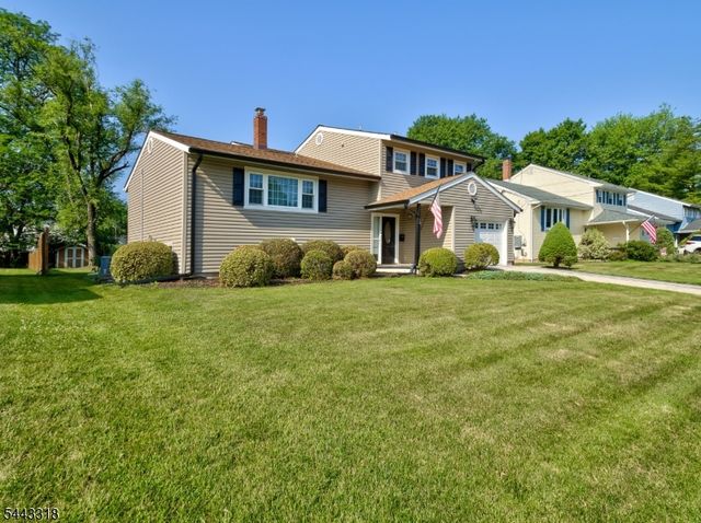 26 Demond Pl, Somerville Boro, NJ 08876