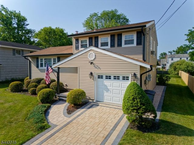 26 Demond Pl, Somerville Boro, NJ 08876