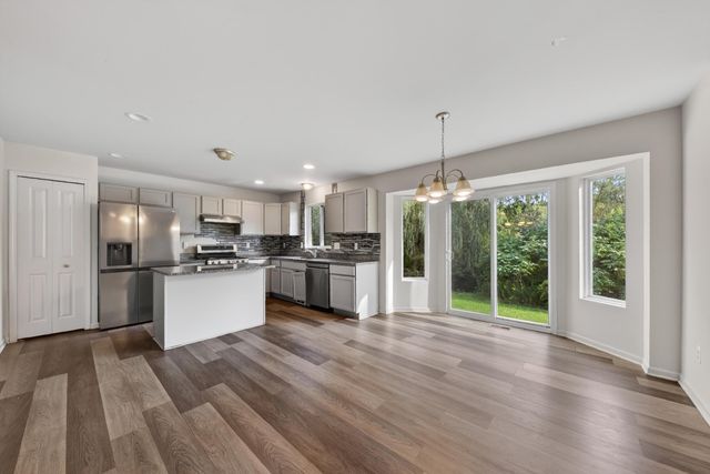 10650 Scarlet Oak Drive, Superior Twp, MI 48198