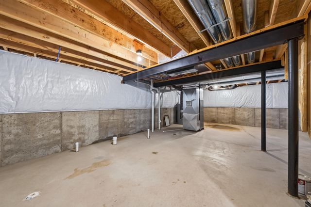 10650 Scarlet Oak Drive, Superior Twp, MI 48198