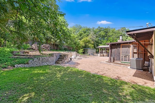 808 Eventide, Terrell Hills, TX 78209