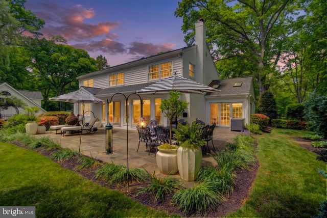 11205 SORREL RIDGE LN, Oakton, VA 22124