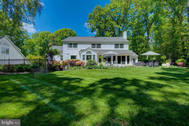 11205 SORREL RIDGE LN, Oakton, VA 22124