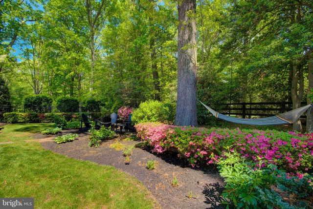 11205 SORREL RIDGE LN, Oakton, VA 22124