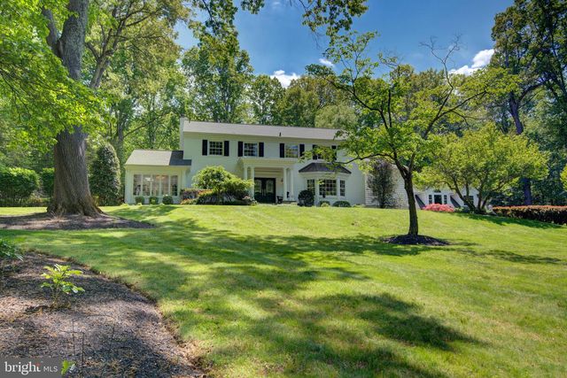 11205 SORREL RIDGE LN, Oakton, VA 22124