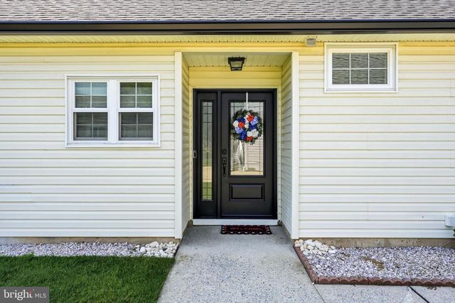 14 SPRING LN, Edgewater Park, NJ 08010