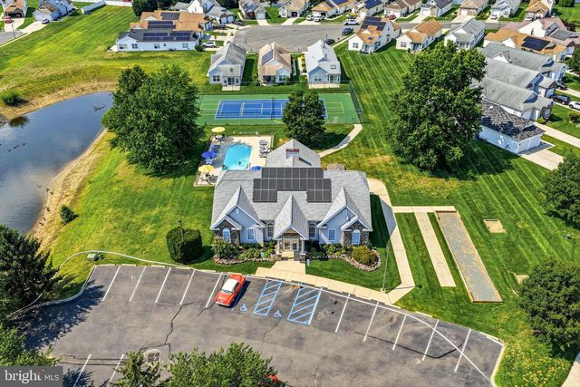 14 SPRING LN, Edgewater Park, NJ 08010