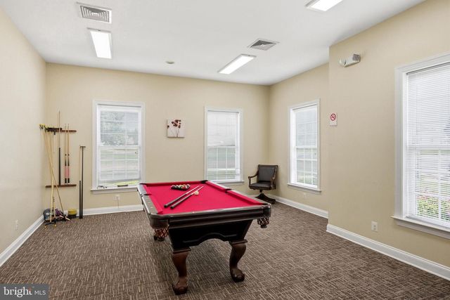14 SPRING LN, Edgewater Park, NJ 08010