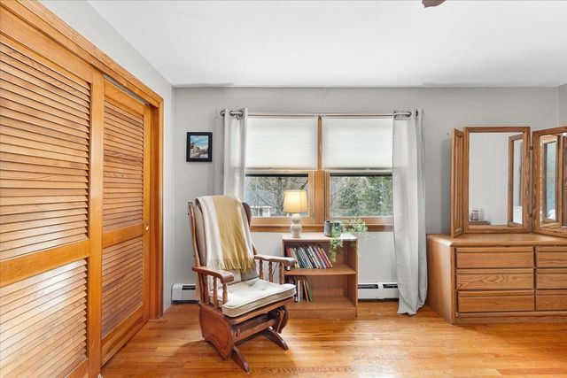 7 deborah Drive, South Burlington, VT 05403