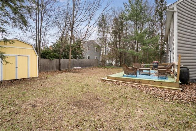 7 deborah Drive, South Burlington, VT 05403