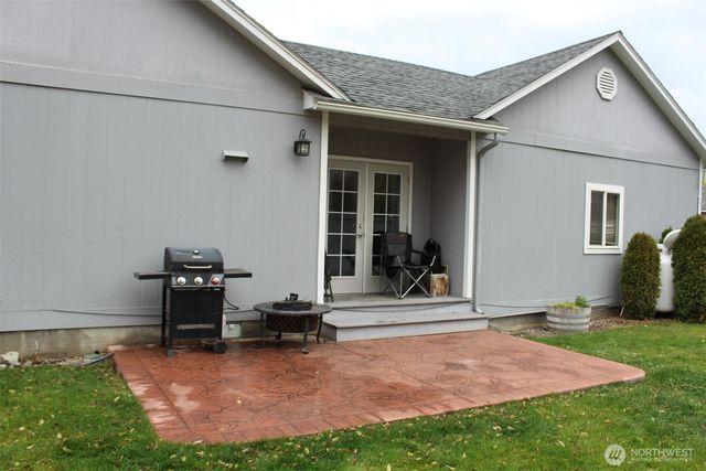 432 5th Avenue, Oroville, WA 98844