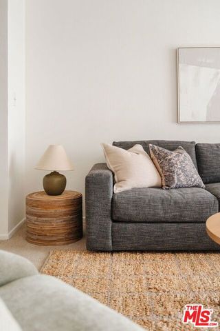 355 S Los Robles Avenue 210, Pasadena, CA 91101
