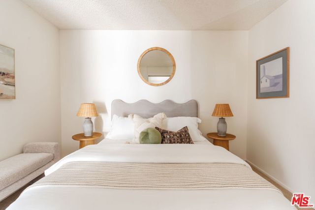 355 S Los Robles Avenue 210, Pasadena, CA 91101