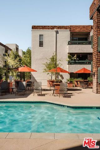 355 S Los Robles Avenue 210, Pasadena, CA 91101