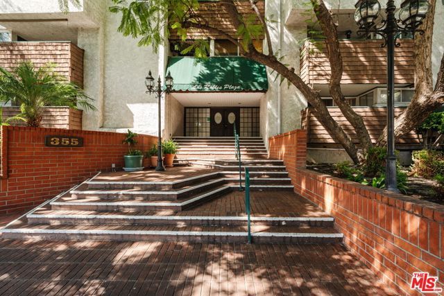 355 S Los Robles Avenue 210, Pasadena, CA 91101