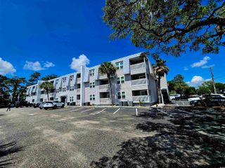 401 N Hillside Dr., North Myrtle Beach, SC 29582