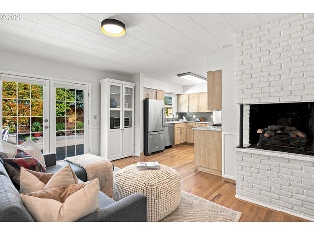 5370 Sw CHESTNUT Ave, Beaverton, OR 97005
