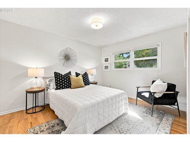 5370 Sw CHESTNUT Ave, Beaverton, OR 97005