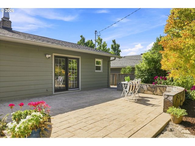 5370 Sw CHESTNUT Ave, Beaverton, OR 97005