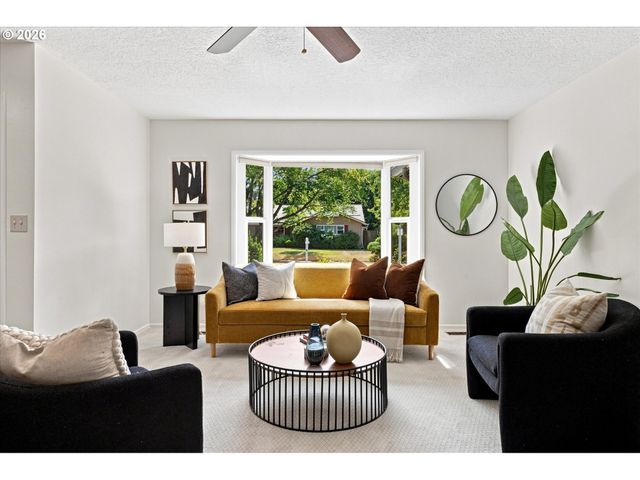 5370 Sw CHESTNUT Ave, Beaverton, OR 97005
