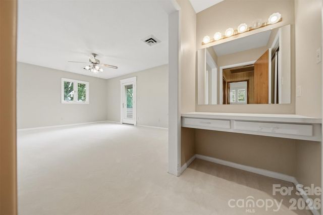 6859 River Bend Road, Claremont, NC 28610