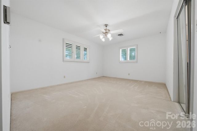 6859 River Bend Road, Claremont, NC 28610