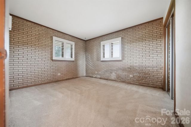 6859 River Bend Road, Claremont, NC 28610