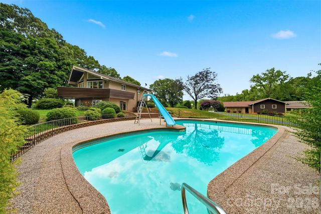 6859 River Bend Road, Claremont, NC 28610