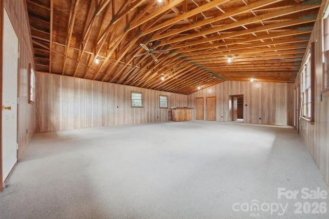 6859 River Bend Road, Claremont, NC 28610