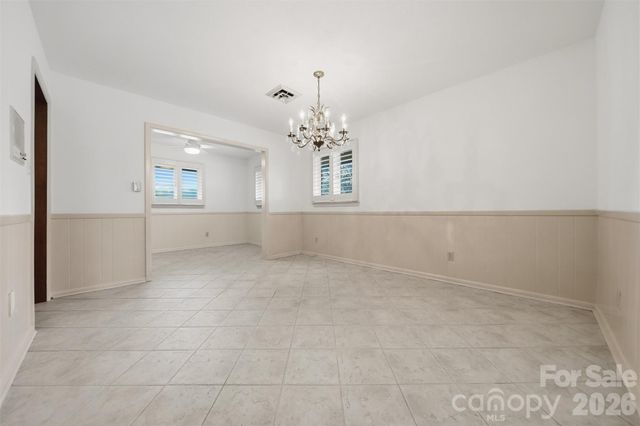 6859 River Bend Road, Claremont, NC 28610