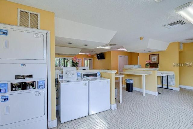11901 4TH STREET N 7204, St Petersburg, FL 33716