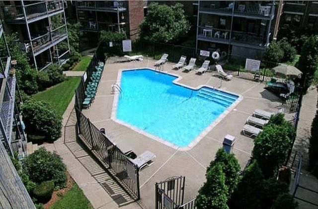 110 Lanark Road 11, Boston, MA 02135