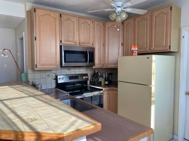 110 Lanark Road 11, Boston, MA 02135