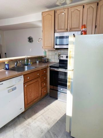 110 Lanark Road 11, Boston, MA 02135